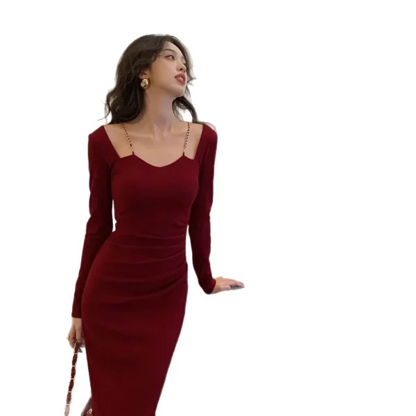 Elegante abito lungo rosso a portafoglio Abito di Capodanno con cinturino a catena Corpo dimagrante Abito longuette casual alla moda da donna di alta qualità 5