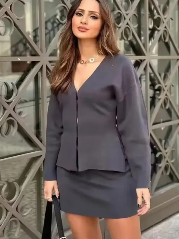 HH Cappotti eleganti lavorati a maglia da donna Moda Cardigan sottile con scollo a V rosso bordeaux Autunno Office Lady Chic Solid Capispalla a maniche lunghe 5