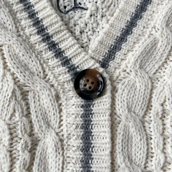 2025 Laghi Cardigan Donna Autunno Inverno Glicine Fiori Cardigan beige Donna Viola Ricamo Maglione lavorato a maglia Folklore Girl 3