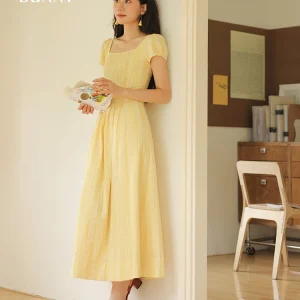 Dolce abito vintage con maniche a sbuffo da donna, scollo quadrato estivo, vita arricciata, linea ad A, abito lungo casual morbido e leggero, look quotidiano 1