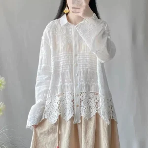 Camicia elegante patchwork in pizzo ricamato in cotone con colletto ampio a maniche lunghe e bottone singolo per donna Moda primavera autunno 1