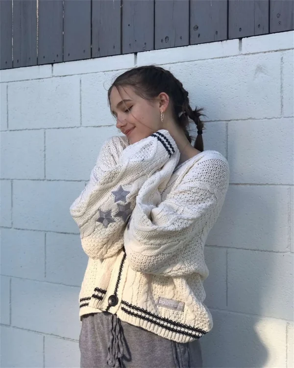 Maglioni larghi con stella ricamata vintage per donna Cardigan lavorato a maglia oversize monopetto a maniche lunghe Taylor Top a maniche lunghe 1