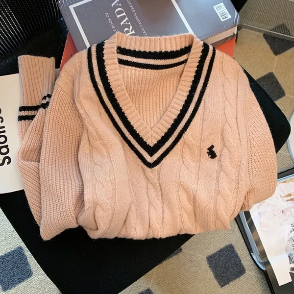 YuooMuoo Maglioni moda coreana Donna Autunno Scollo a V Y2K Cartoon Ricamo Top in maglia Inverno Morbido Basic Pullover a maniche lunghe 4