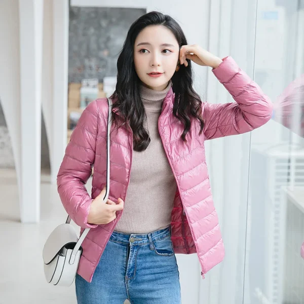 Giacca primaverile da donna Moda corta piumino ripiegabile ultraleggero 15 colori Piumino femminile caldo coreano Slim Fit Parka 5XL 5