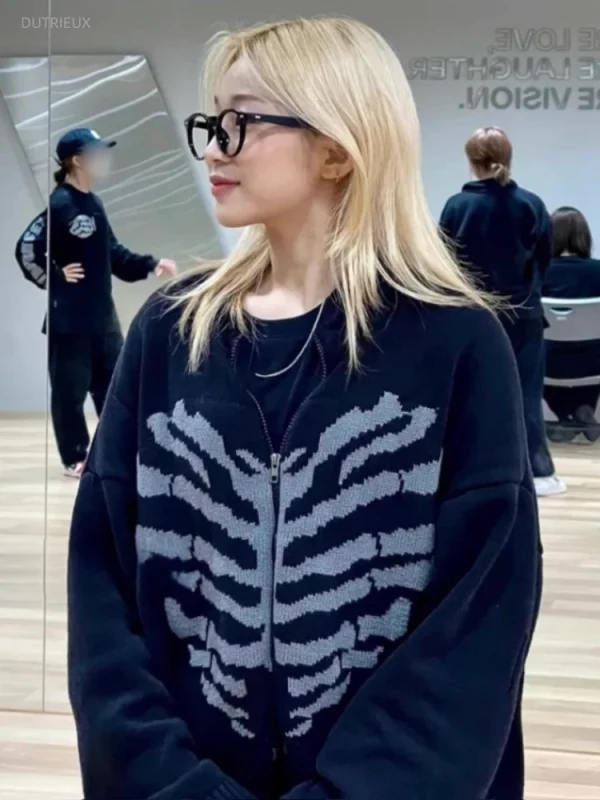 Cappotto cardigan oversize lavorato a maglia Abbigliamento donna Pull Femme O-Collo Cerniera Maglione casual Top Moda Stampa teschio Sueter Mujer 2