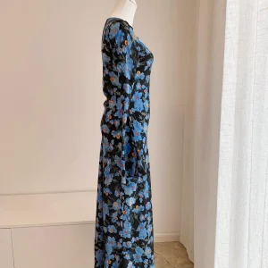 Abito lungo da donna in seta 100% con stampa floreale blu, girocollo, manica lunga, abito slim vintage 1