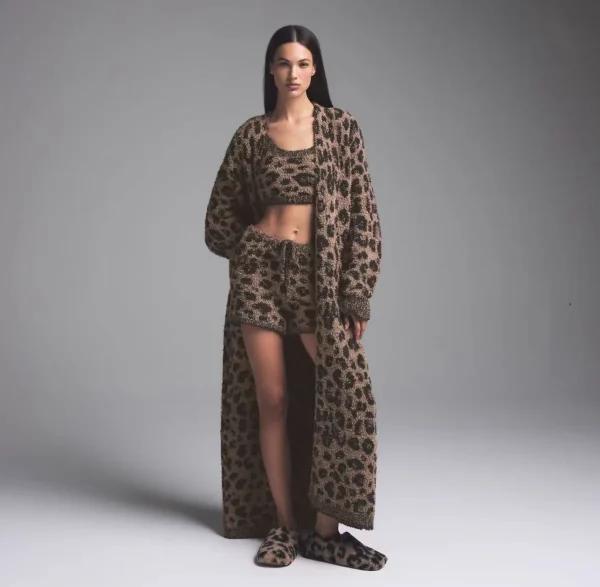 Set di pantaloncini con gilet e pantaloni con cerniera per orecchio piccolo in maglia di velluto limitata con stampa leopardata natalizia 6