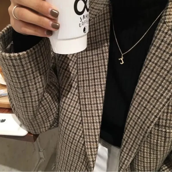 Giacca da abito in lana scozzese retrò Abbigliamento donna 2024 Primavera Autunno Blazer di grandi dimensioni Abito scozzese sottile da donna grasso Mm Nuovo nel cappotto 4