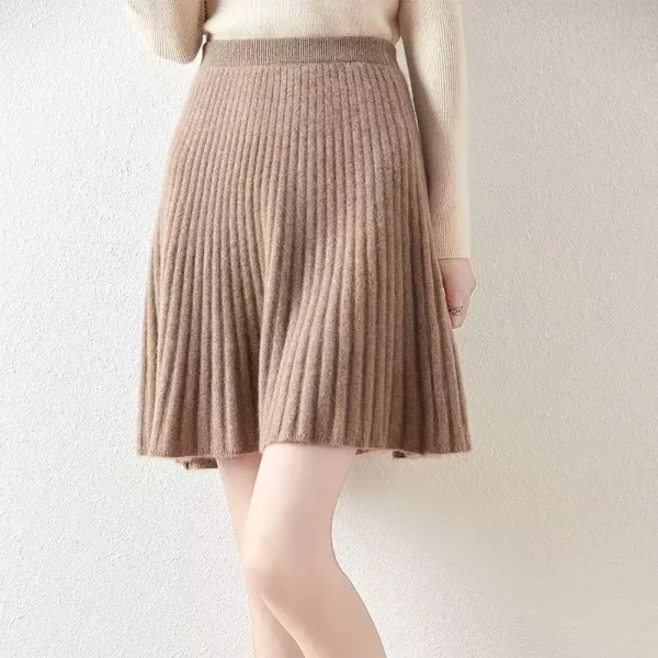 Minigonna in lana merino al 100% Gonna a pieghe lavorata a maglia in vita elastica tinta unita alla moda autunno inverno da donna coreana 3