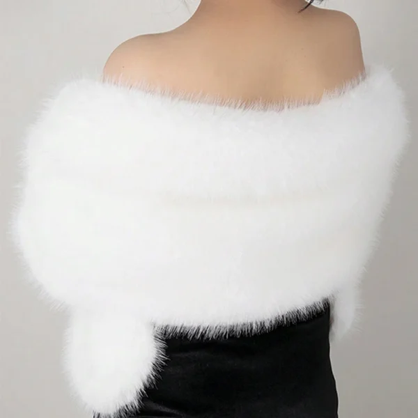 Un scialle alla moda da donna in finta pelliccia di volpe in poliestere fatto a mano, abbigliamento per feste di matrimonio, abbigliamento caldo 2