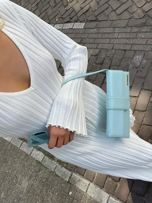 Elegante abito bianco lavorato a maglia con scollo a V Abito casual a maniche lunghe con lacci in maglia Abiti curvy Maglieria nera allentata Nuova moda autunno inverno 3