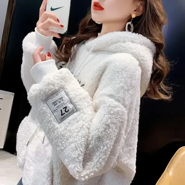 Felpa con cappuccio da donna in pile ispessito autunno inverno vestibilità ampia sopra la testa pelliccia di agnello simulazione manica lunga Top alla moda 4