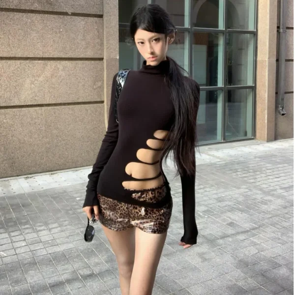T-shirt a maniche lunghe stile americano da donna autunno scava fuori colletto semi-alto camicia base sexy top dimagrante 2