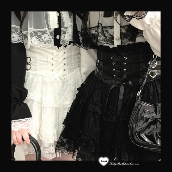 Minette giapponesi stile dolce carino pizzo splicing lace-up cuore fibbia in PU vita alta sottile a-line versatile Lolita gonne corte da donna 5