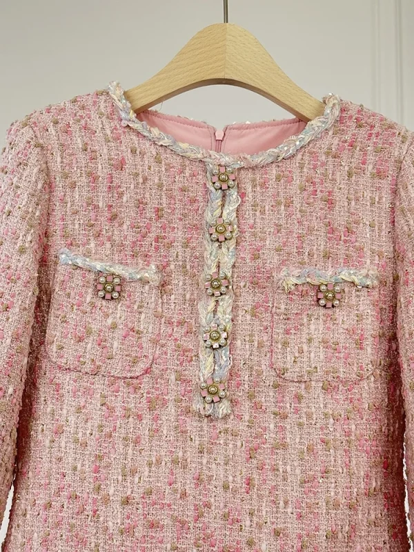 Abito di lana stile rosa delicato con piccola fragranza Abiti di lana a sirena con bottoni di lusso eleganti di fascia alta da donna 4