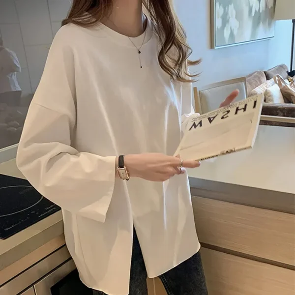 Camicia base a maniche lunghe divisa aperta alla moda Abbigliamento interno allentato da donna che tocca il fondo T-shirt per abbigliamento autunnale moda femminile 3