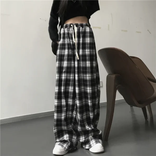 Pantaloni sportivi da donna oversize Pantaloni casual scozzesi neri alla moda Tasche in vita elastiche larghe Pantaloni larghi hip-hop unisex per studenti 1