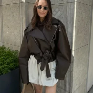 Giacca in pelle allentata marrone vintage da donna chic maniche lunghe bavero cerniera cappotto da motociclista impermeabile con cintura nuove top autunnali primaverili 1