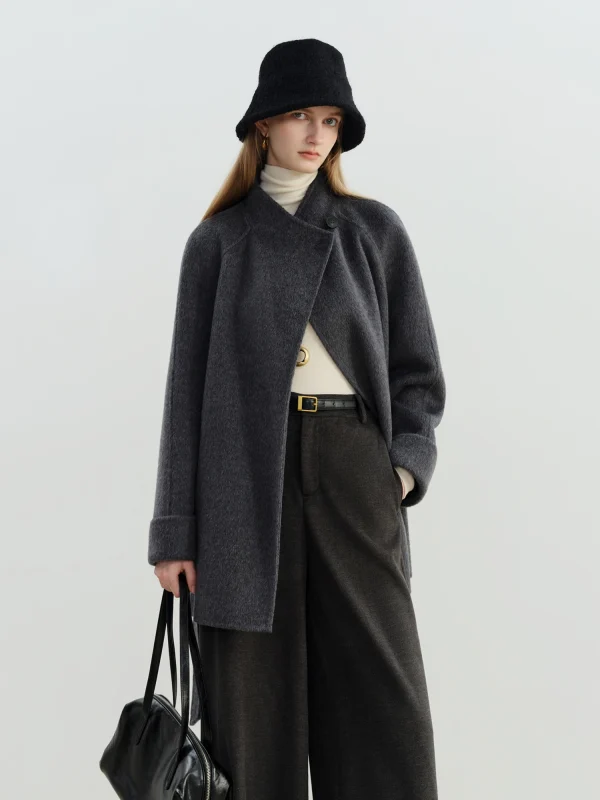 ZIQIAO 2025 Nuovo arrivo Chic Double Sided Cappotto in misto lana di cammello Elegante giacca corta con design ispirato al college Autunno Inverno 2