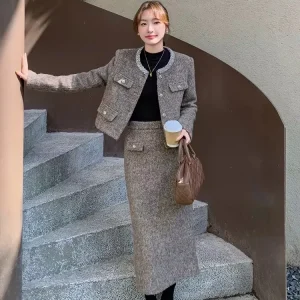 UNXX Elegante stile classico di lana giù giacca a maniche lunghe gonna abiti autunno/inverno 2025 retrò set a due pezzi donna ufficio signora 1
