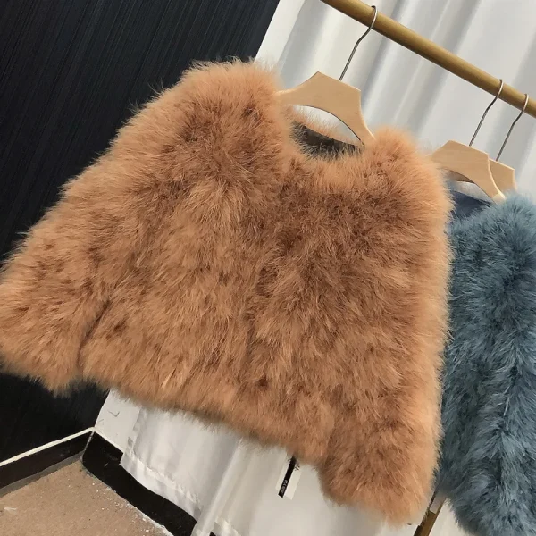 Cappotto di piume di struzzo per donna Cappotti di pelliccia naturale al 100% O Collo Manica lunga Donna Nightclub Giacche di tacchino Moda invernale 1