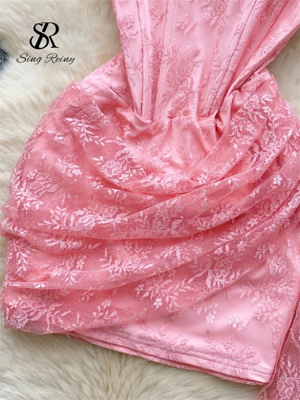 SINGREINY Abito corto sexy senza spalline francese 2025 Cuore scava fuori Perline Vestito estivo Corsetto senza schienale Mini abito da spiaggia in pizzo 5