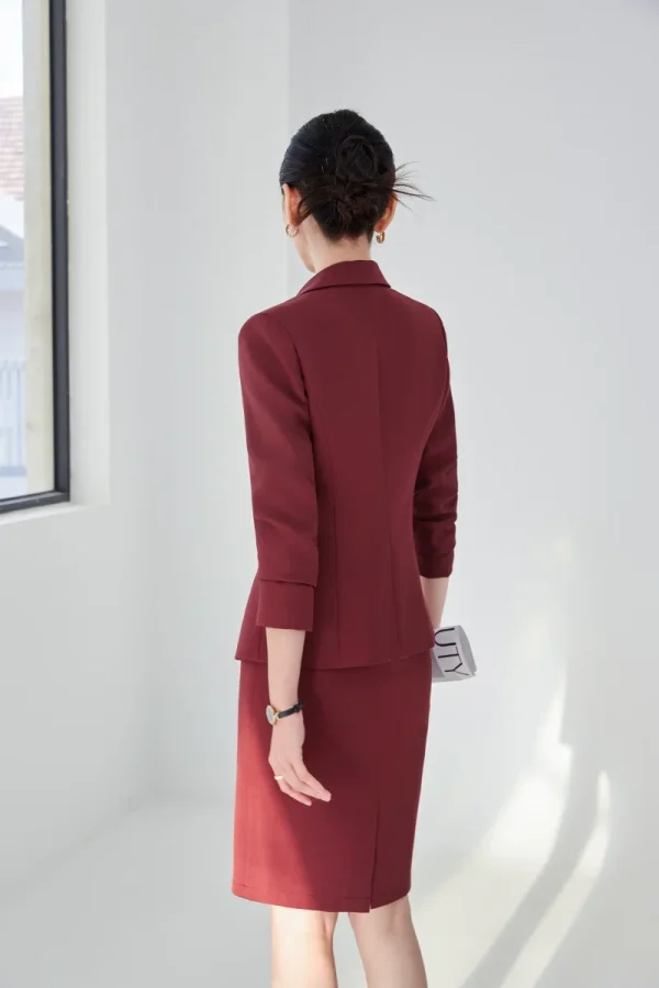 Giacca da abito slim in due pezzi da donna professionale AIyssa + gonna, temperamento elegante, nuovo stile autunno e inverno 2024 2