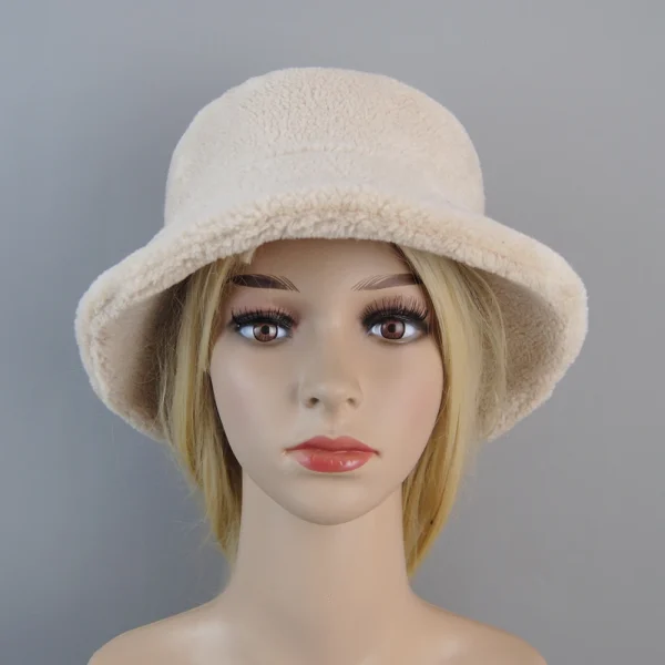 Shearling Particelle di pelle di pecora Cappelli Donna Inverno Caldo Classico Berretti di lusso Cappello di alta qualità Moda donna Nuovo design Berretto a secchiello 2