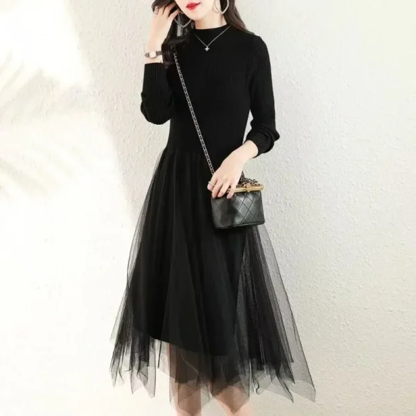Autunno Inverno Abito lavorato a maglia nero Maglia con giunture Cappotto a maniche lunghe di media lunghezza Gonna base Collo alto a metà Lunghezza intera Orig cinese 1