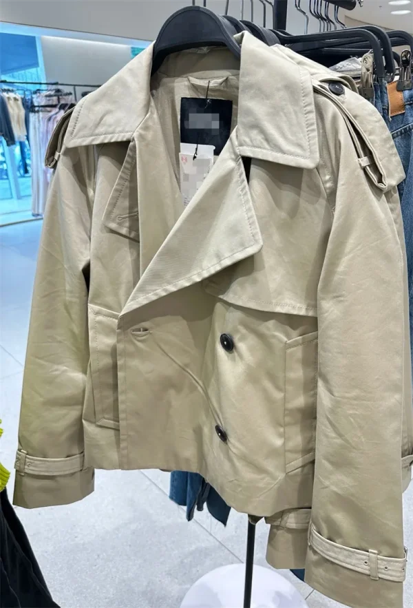 Cappotto da donna 2025 Autunno nuovo stile tinta unita manica lunga stile britannico decorativo corto giacca a vento impermeabile cappotto casual 6