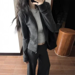 Giacca sportiva coreana casual con cappuccio per donna Autunno Slim mezzo collo alto Moda elegante cardigan Felpa Giacca Abbigliamento donna 1