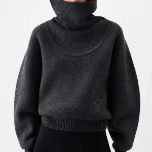 Design del marchio di lusso 2025 Inverno Nuovo in maglione lavorato a maglia grigio scuro per le donne Maglieria allentata Pullover Abiti a collo alto da donna 1