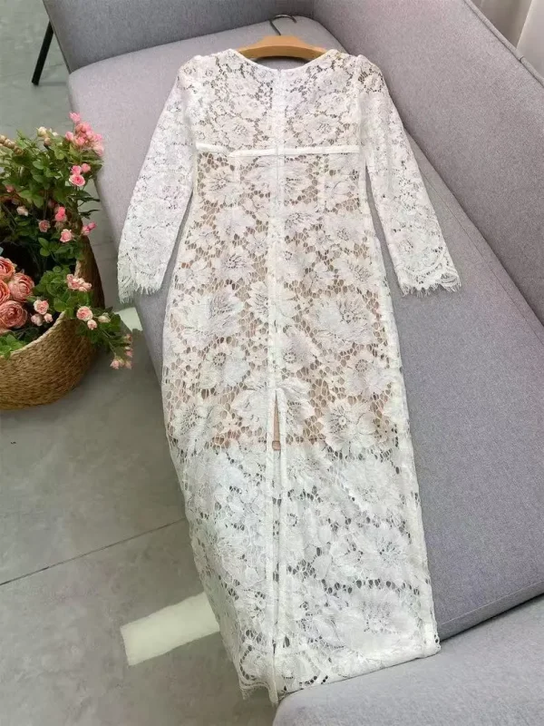 Autunno nuova moda sexy scollo a V abito in pizzo bianco donna elegante temperamento ricamo floreale sottile manica lunga abito da sera da donna 5